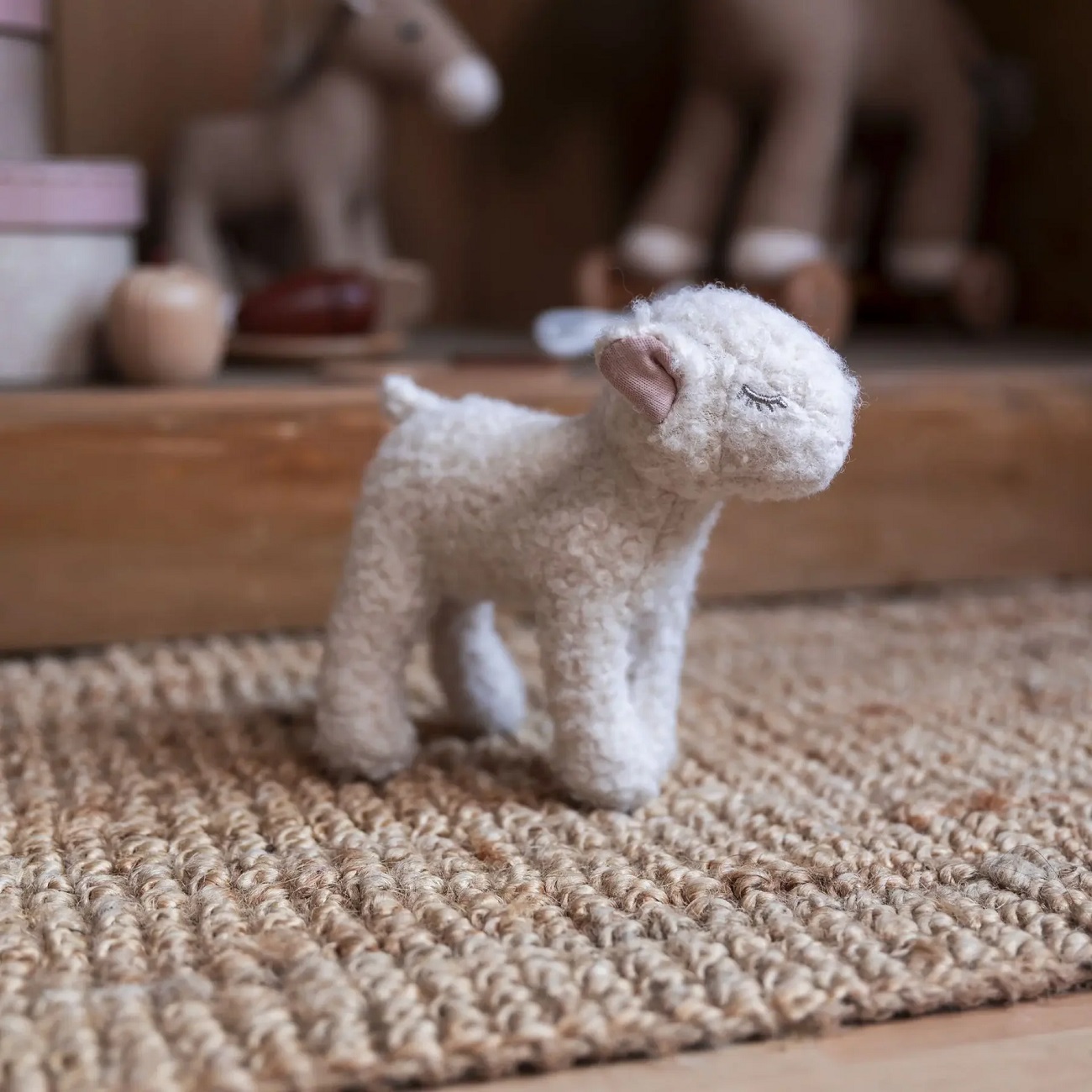 Egmont Toys М'яка іграшка вівця "Марі" 